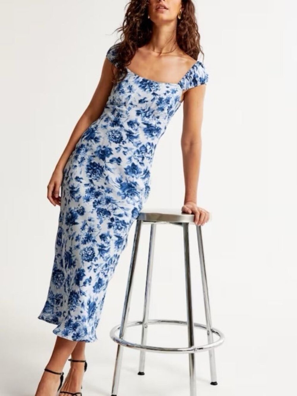 Abercrombie Fitch Blue Floral-Print Square-Neck Midi Dress S